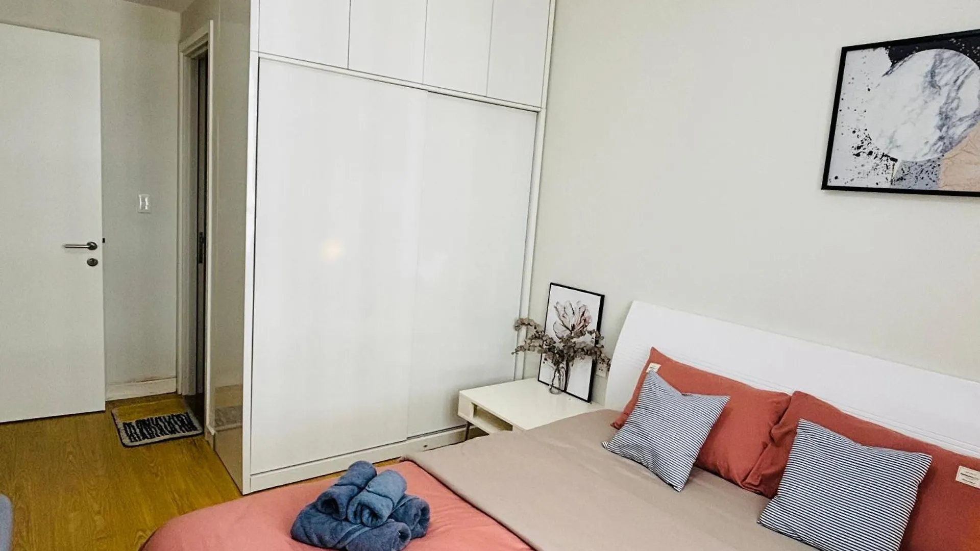 1,2 Bedroom In Masteri Thao Dien Ho Chi Minh City Vietnam